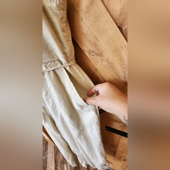 Old Navy, Sleeveless Linen-Blend Tie-Belt Wide-Leg Jumper, MP, Ecru - Picture 2 of 8